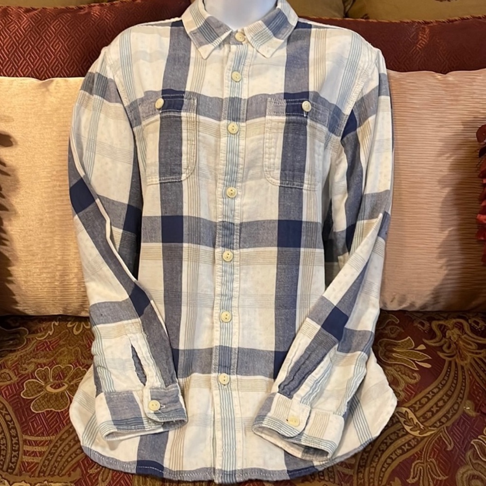 True Grit Los Angeles California ladies flannel shirt size small price is firm